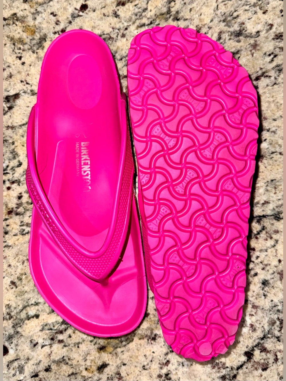 Birkenstock Honolulu EVA Flip Flops Hot Pink Fuchsia Sandals Size 40 - Picture 6 of 6